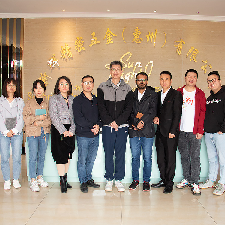 Huizhou'daki fabrikada Sunbright'a bir gezi