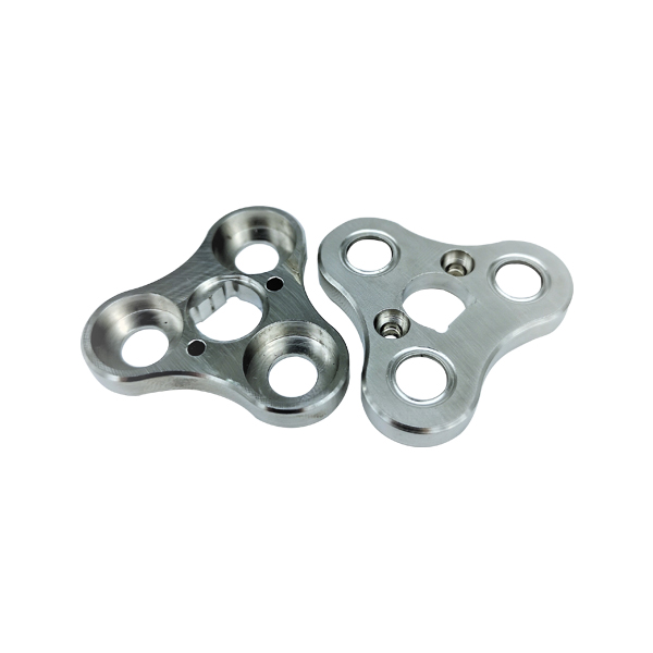 CNC torna makinesinin parçaları nelerdir?